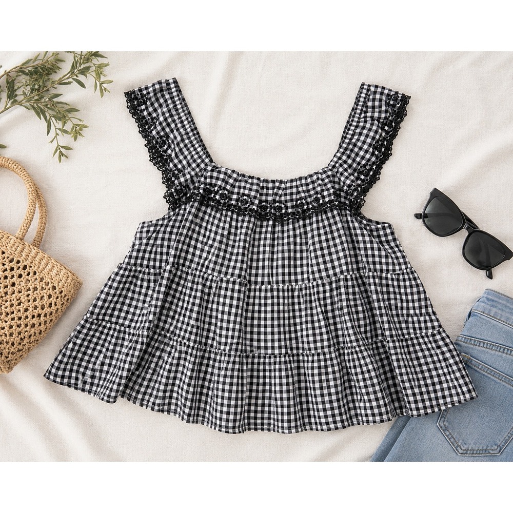 Old Navy Blouse Tank Women 3X Black White Excellent Gingham Plaid Ruffled 3518